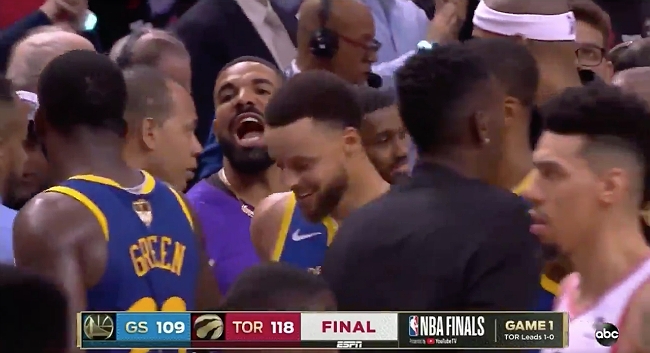 Video: Drake trolls Warriors with Dell Curry Raptors jersey