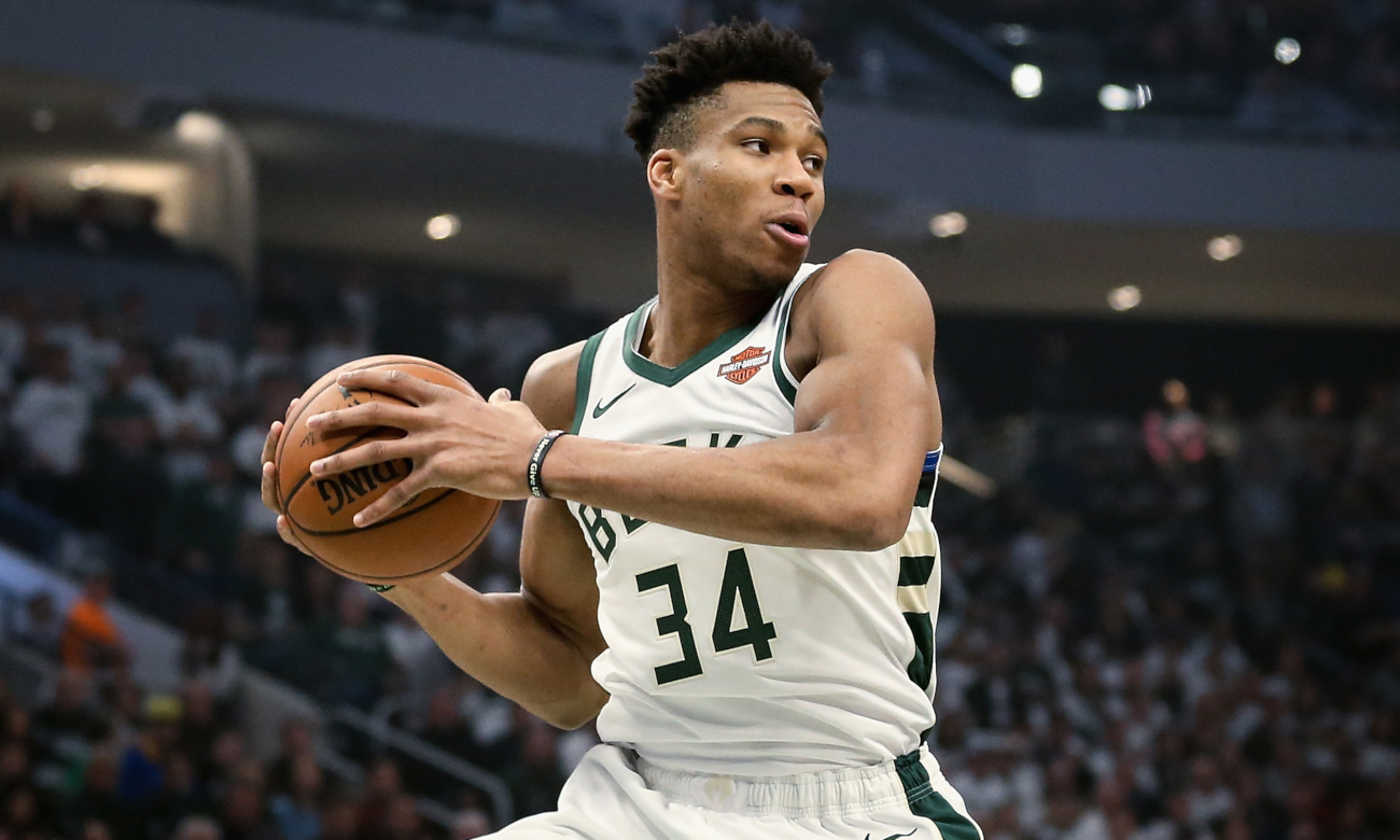 Giannis 1 best sale release date