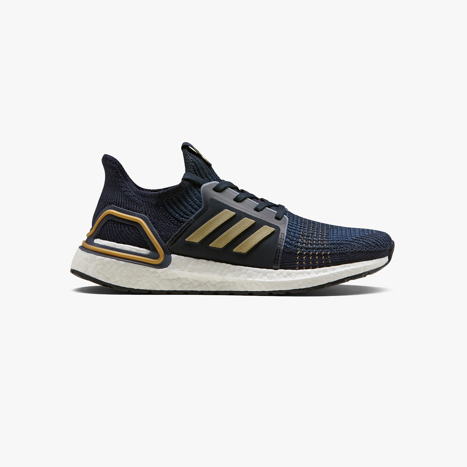 adidas yatra running shoes