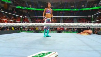 Watch The Women’s Money In The Bank Briefcase Get Cashed In At Money In The Bank