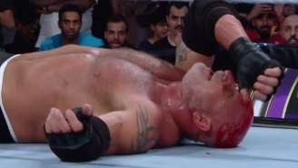Goldberg Collapsed After His Match With The Undertaker At Super ShowDown