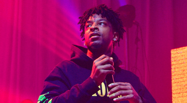 21 Savage Concert Review A Fiery Performance At La S Shrine