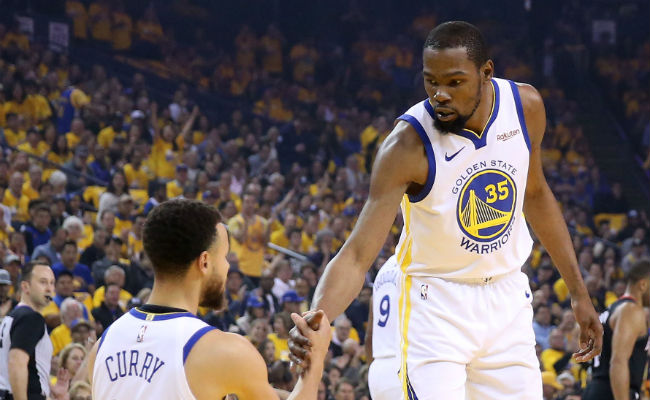 Steph Curry Was Flying From China To Meet KD When He Picked The Nets