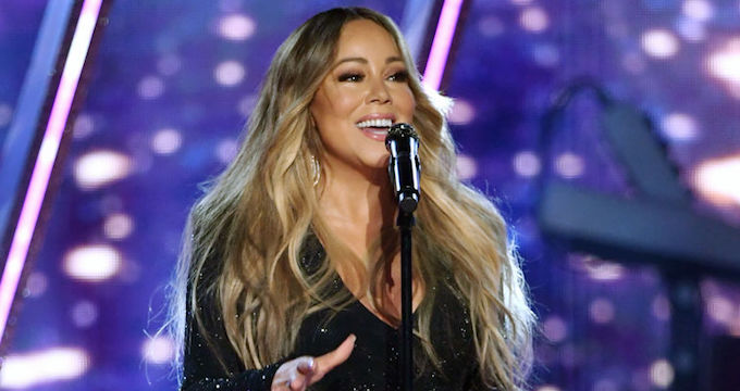 Mariah Carey Put Her Own Hilarious Spin On The Bottle Cap Challenge