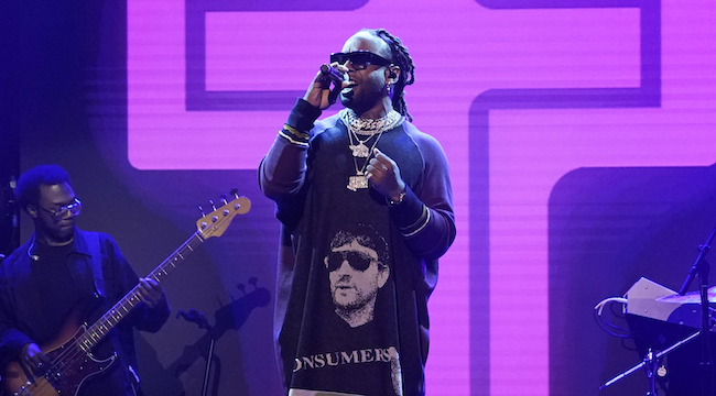 [watch] Ty Dolla Sign's Late Night Performance Of 'purple Emoji'