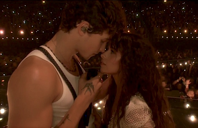 Shawn Mendes And Camila Cabello S Vma Performance Of Senorita