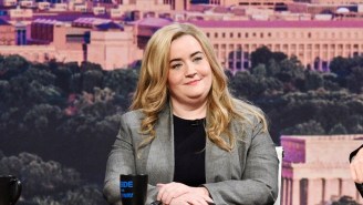 Aidy Bryant Stole The ‘SNL’ Premiere By Breaking Down During An Ill-Timed Costume Change