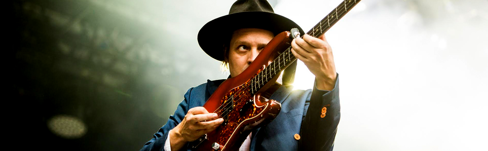 arcade-fire-tfeat-uproxx.jpg