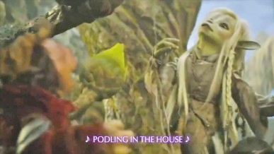 ‘The Dark Crystal: Age Of Resistance’ Blooper Reel Is Filled With Pure Puppet Chaos