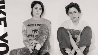 Tegan And Sara Reflect On Their Teenage Years With The Upbeat Single ‘Hey, I’m Just Like You’