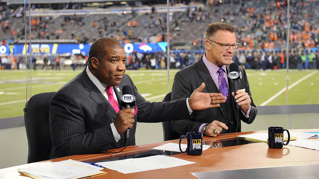 Curt Menefee Steers The Ship On 'Fox NFL Sunday'