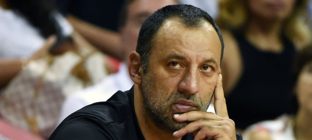 vlade-jpg-2.jpeg