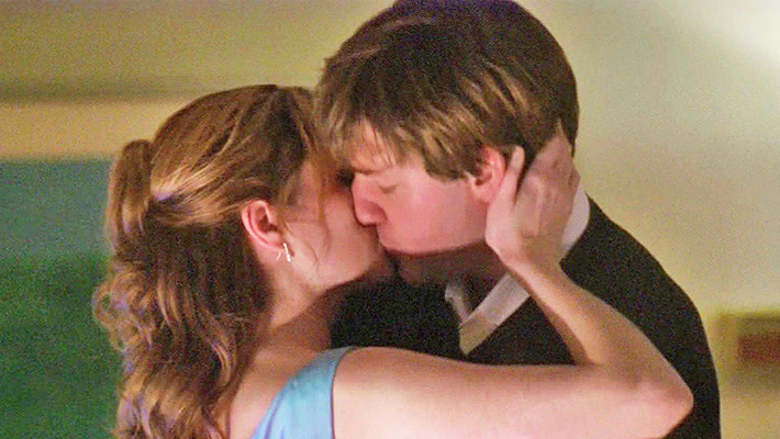 The Office' cast sets the record straight about Jim and Pam's first kiss