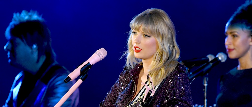 Taylor Swift Will Headline Glastonbury Festival's 50th Anniversary