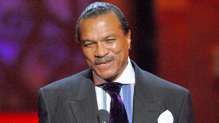 Billy Dee Williams Says Pronoun Use Did Not Mean 'Gender-Fluid