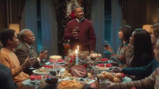 Eddie Murphy Toasts His Fractured Family Over Christmas Dinner On ‘SNL’