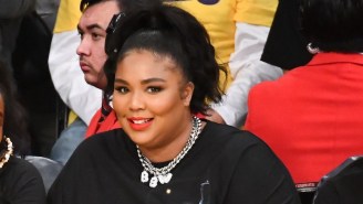 Lizzo Twerked In A Very Revealing Outfit While Courtside At A Lakers Game