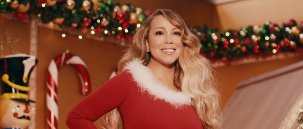 Mariah Carey All I Want For Christmas Is You Video