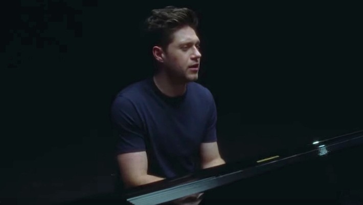 Watch Niall Horan S Put A Little Love On Me Is An Emotional Ballad