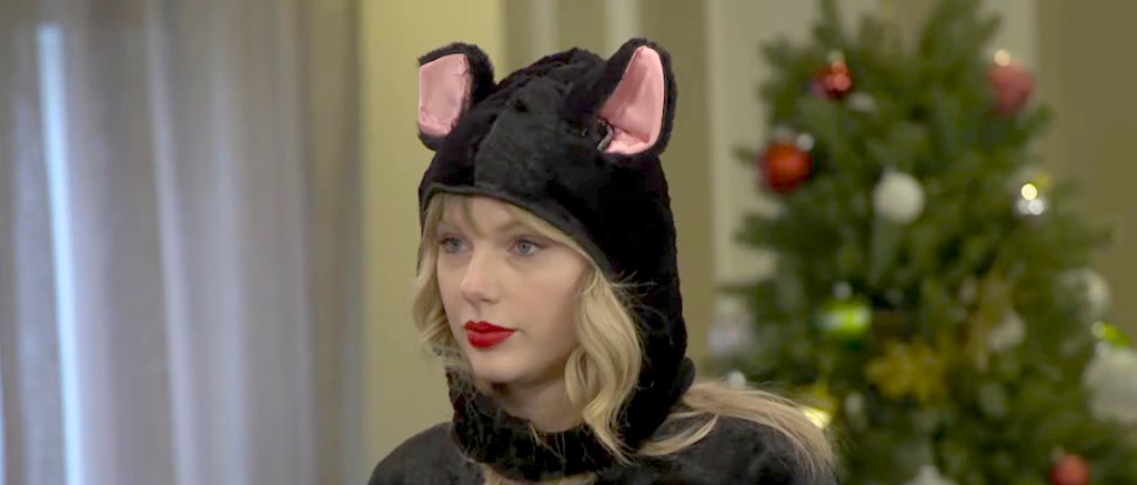 taylor-swift-cats-school-late-late-show-cbs-top.jpg