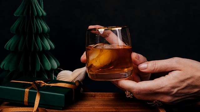 https://uproxx.com/wp-content/uploads/2019/12/whiskey-grid-uproxx-1.jpg?w=640