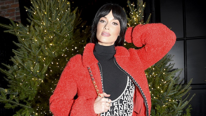 Kacey Musgraves&rsquo; &lsquo;Star-Crossed&rsquo; LP Is A &lsquo;Greek Tragedy In Three Acts&rsquo;