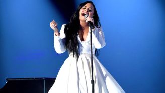 Demi Lovato Kicked Off Super Bowl 54 With A Soaring Rendition Of The National Anthem