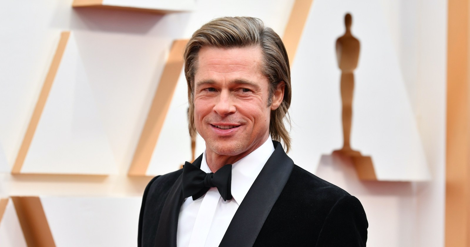 Brad Pitt Reveals 'Funny Friends' Who Helped Him Write His Speeches