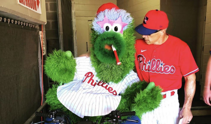 Phillies fan's AI-generated photos of Phanatic go viral on Twitter