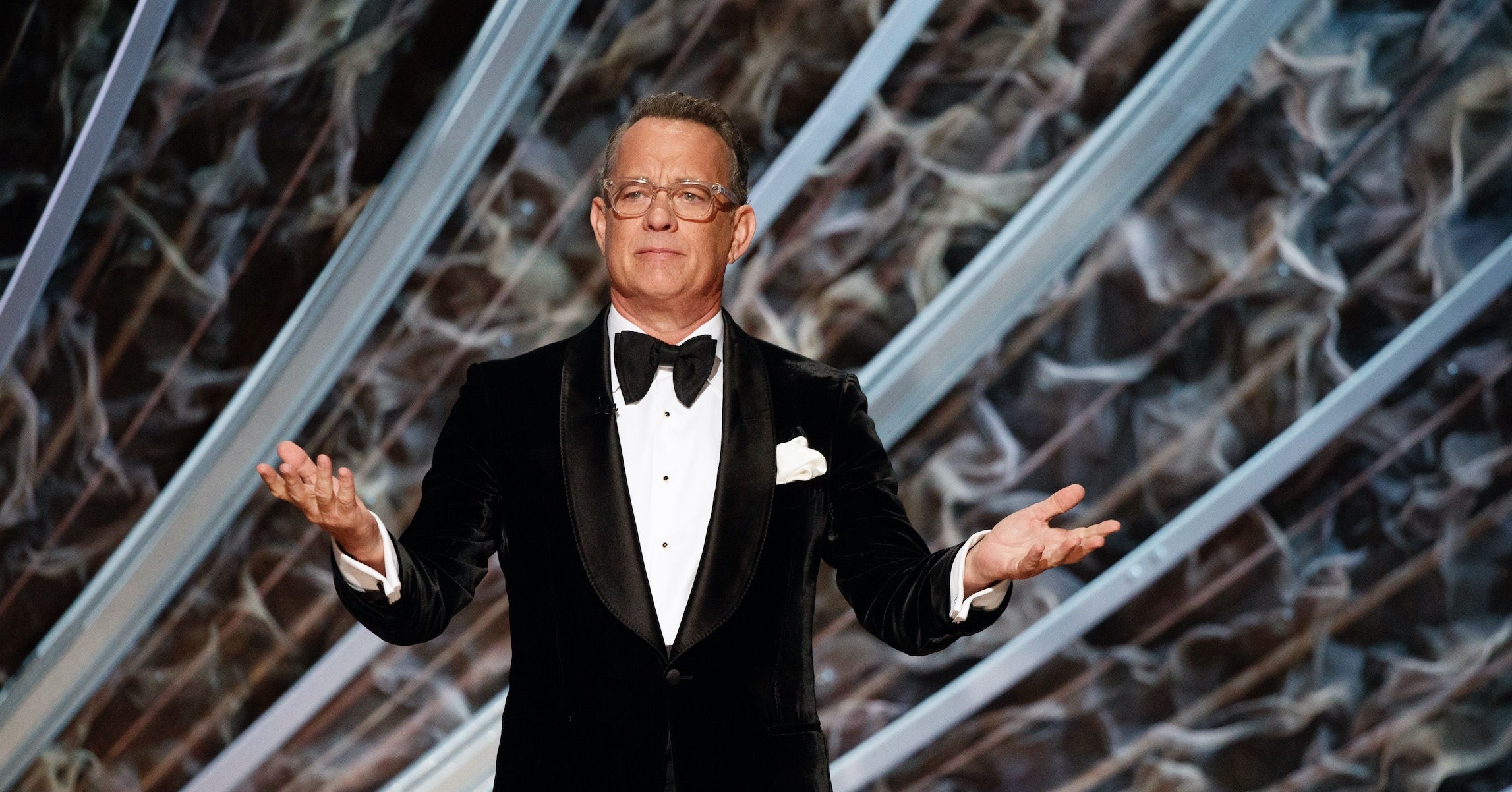 Tom Hanks Playfully Mocked Colin Jost At The Oscars