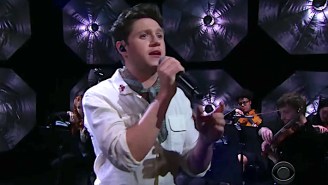 Niall Horan Dazzles With A Rendition Of ‘Put A Little Love On Me’ On ‘Corden’