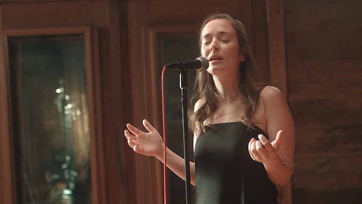 Margaret Glaspy's 'Devotion' Live Video Shows The Emotion In Her Music