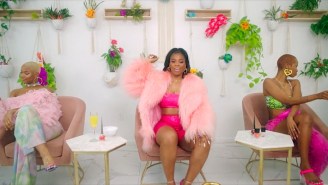 Ari Lennox Gets Pampered In Her Sexy ‘Bussit’ Video