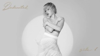 Carly Rae Jepsen Releases ‘Dedicated Side B’ Quickly After First Teasing It