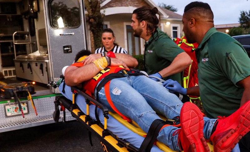 WWE Smackdown Highlights This Week: Jeff Hardy DUI Crashes Into Elias