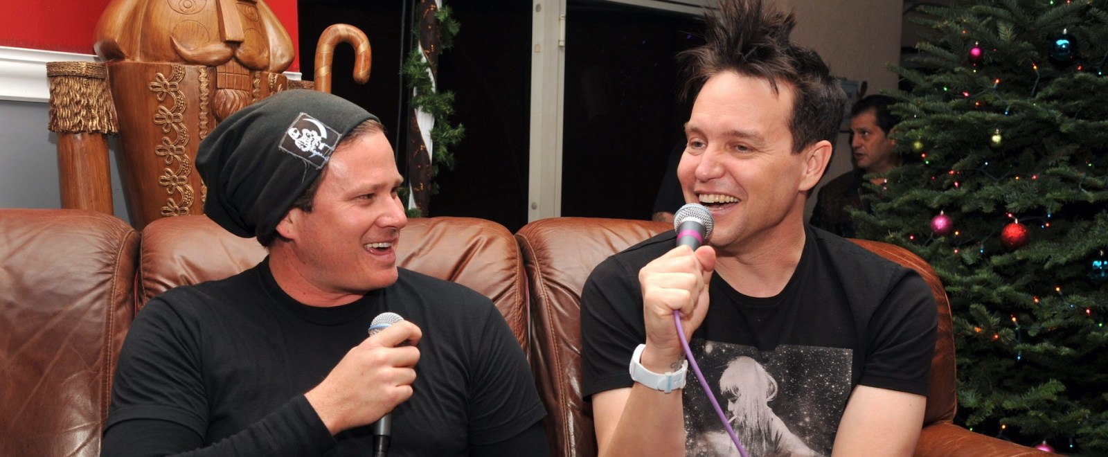 tom-delonge-mark-hoppus-blink-182-getty-full.jpg