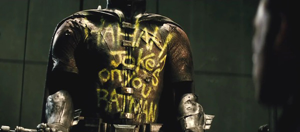 robin costume dick grayson batman v superman