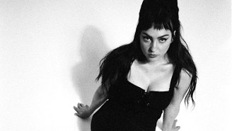 Angel Olsen Debuts A Pulsing ‘New Love Cassette’ Remix By Mark Ronson