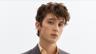 Troye Sivan’s Emotional ‘Easy’ Is A Look At His Newly Announced EP, ‘In A Dream’