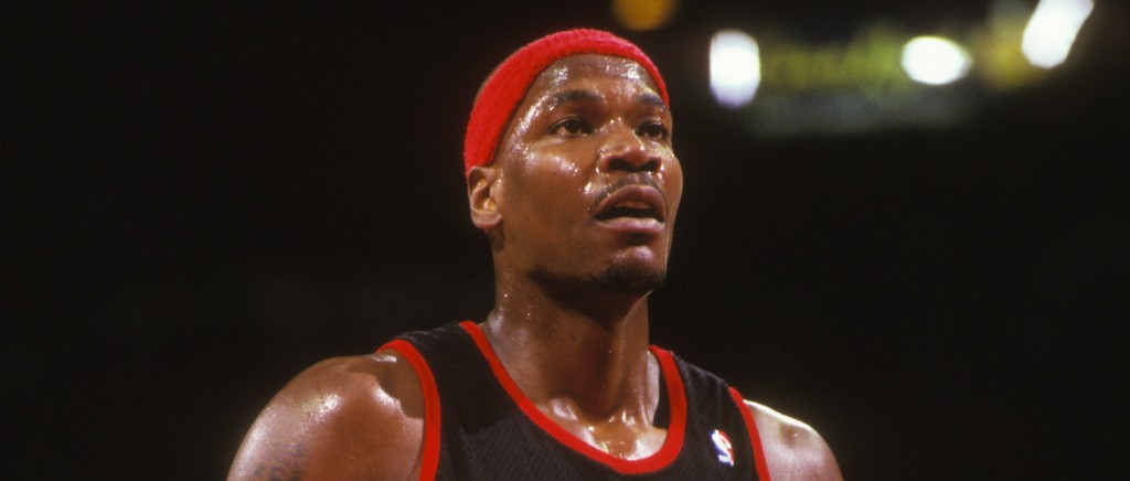 UConn great Cliff Robinson passes away at 53