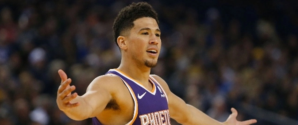 Devin Booker Beat The Mavs With A Fading Game-Winning Three - GoneTrending