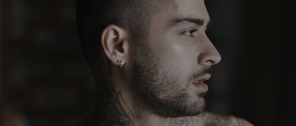 Zayn Previews His New Album ‘Nobody Is Listening’ Via A Phone Hotline ...