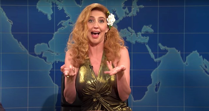 Watch Heidi Gardner Steal The Show On Snl Weekend Update 6511