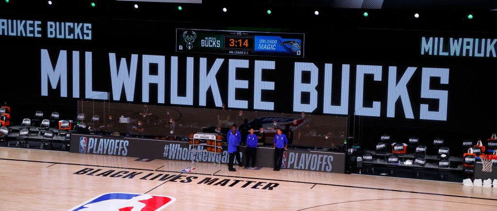 bucks-top.jpg