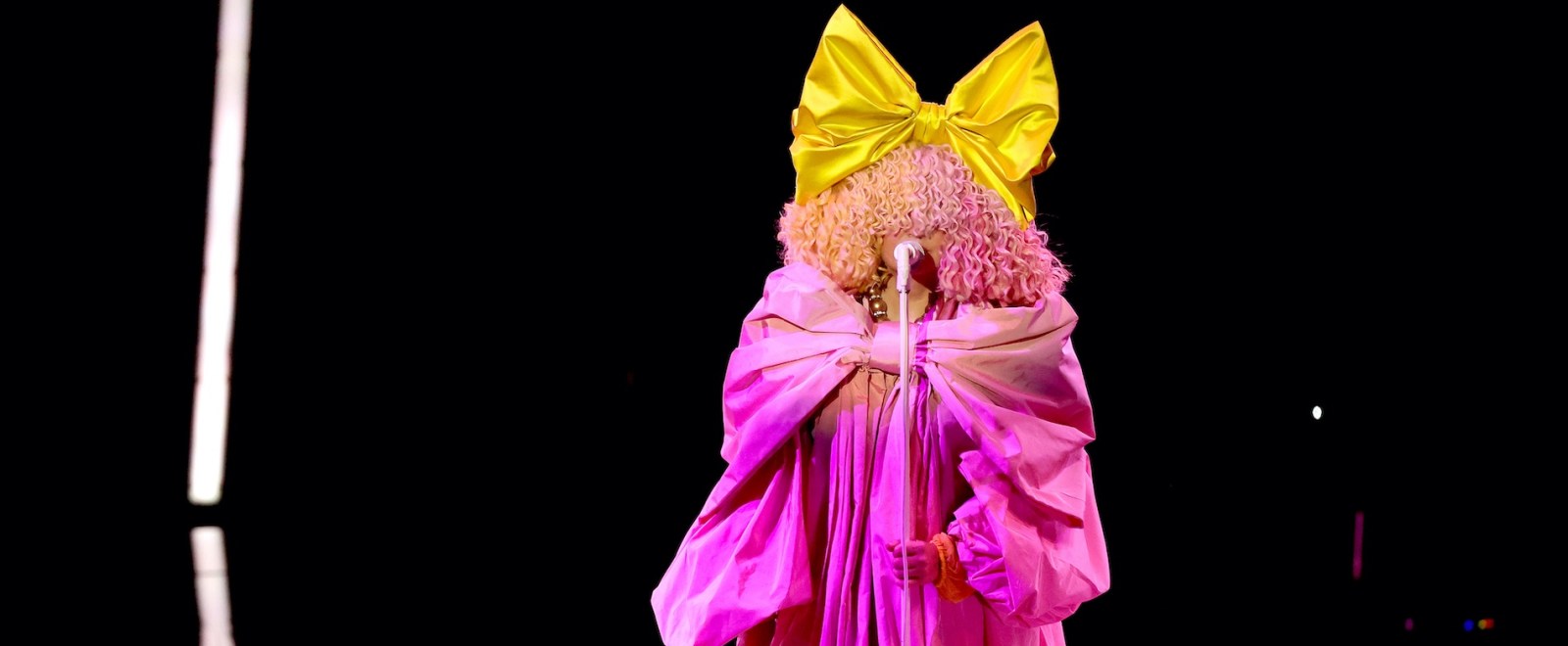 sia-getty-full.jpg