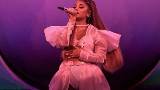 People Think The Pearl In Ariana Grande’s Engagement Ring Is From A Family Heirloom