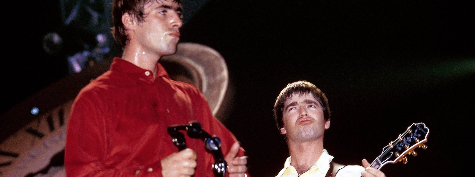 Noel, Liam Gallagher Open To Oasis Reunion