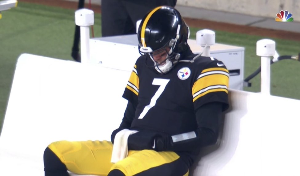 Sad Ben Roethlisberger On the Bench Became NFL Fans’ New Favorite Meme
