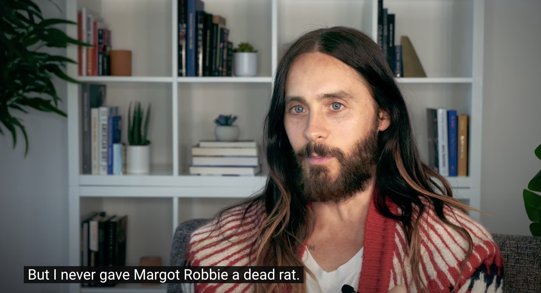Jared Leto Claims That He Never Gave Margot Robbie A Dead Rat While ...