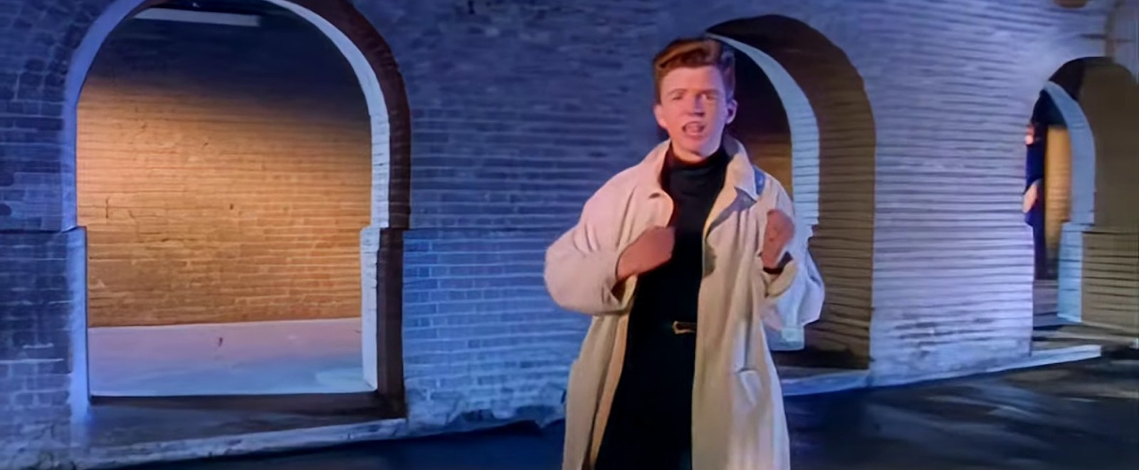 rick-astley-never-gonna-give-you-up-video-full.jpg